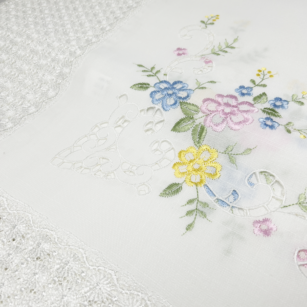 Servizio da tavola FLORES X12 by Mondo Biancheria