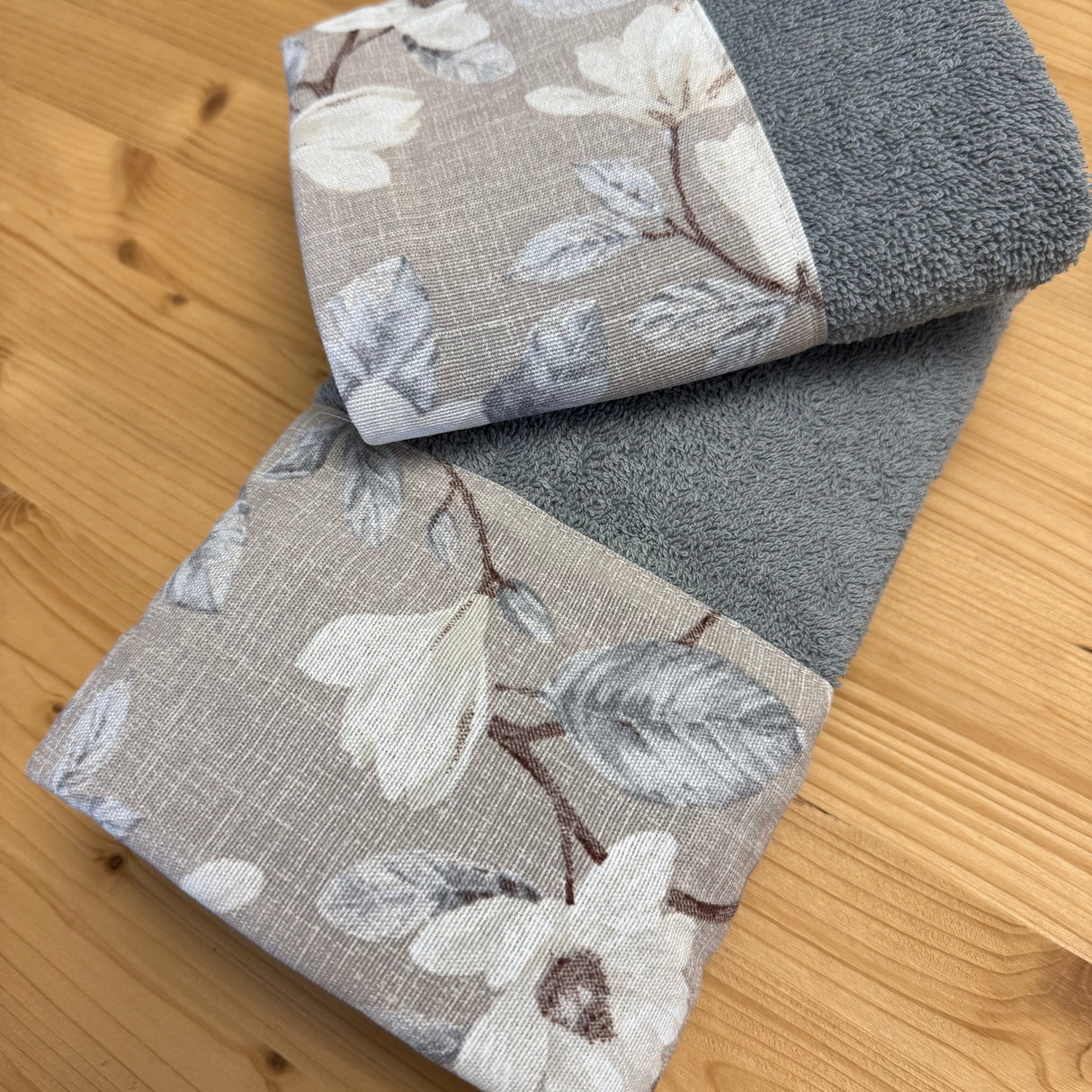 Set 1+1 Asciugamani MELANIA 2 by Ferlen