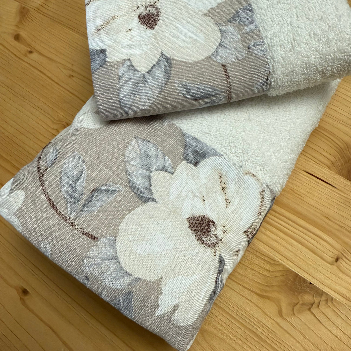 Set 1+1 Asciugamani MELANIA 2 by Ferlen