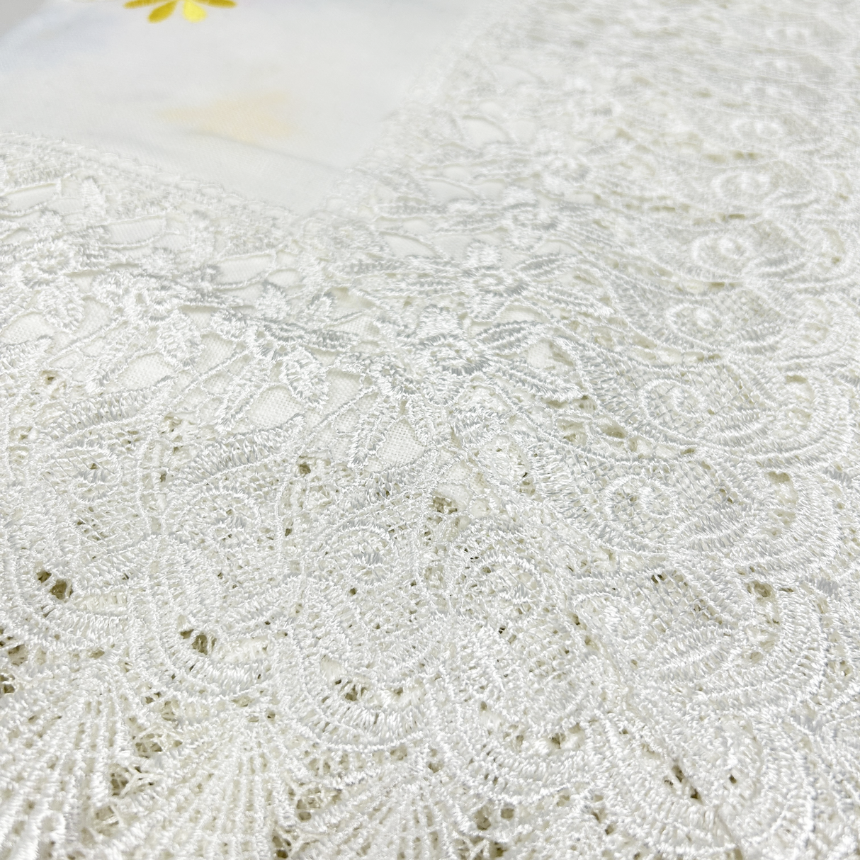 Servizio da tavola INTAGLIO FLORES X12 by Mondo Biancheria