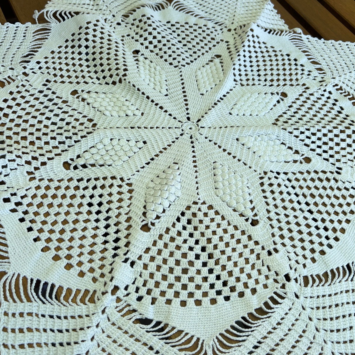 Centro Zoey (031) by Mondo Biancheria