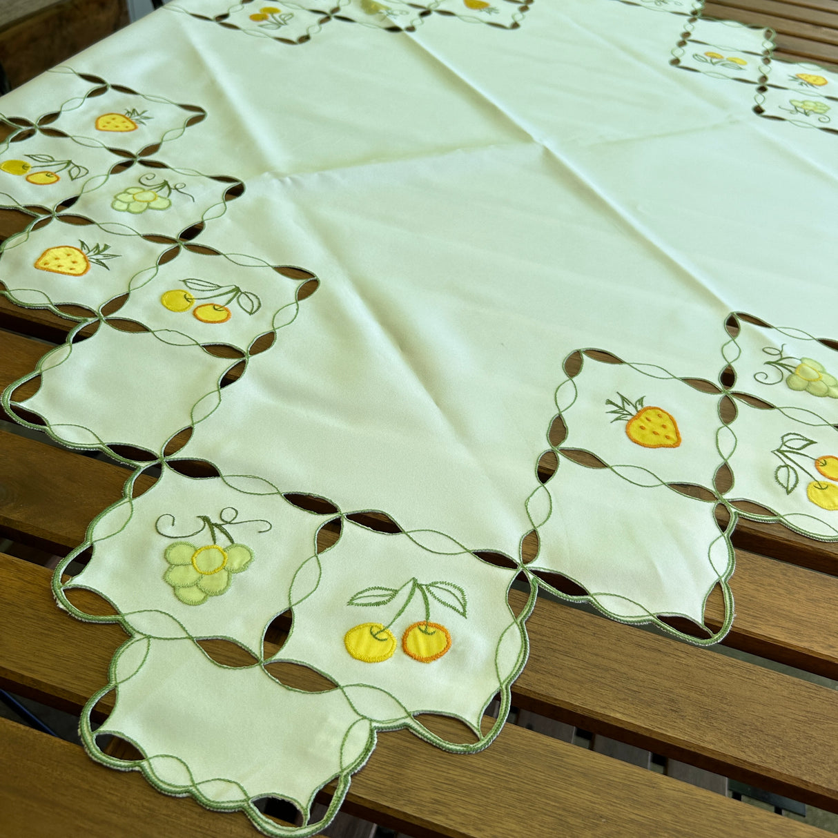 Centrotavola Frutti (053) By Mondobiancheria