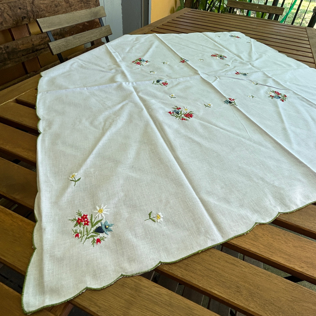 Centro Mazzolino di Fiori (052) by Mondo Biancheria