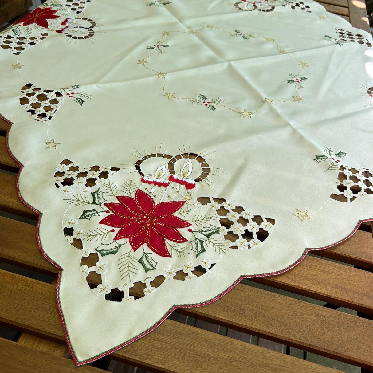 Centrotavola BIANCO NATALE (047) By Mondobiancheria