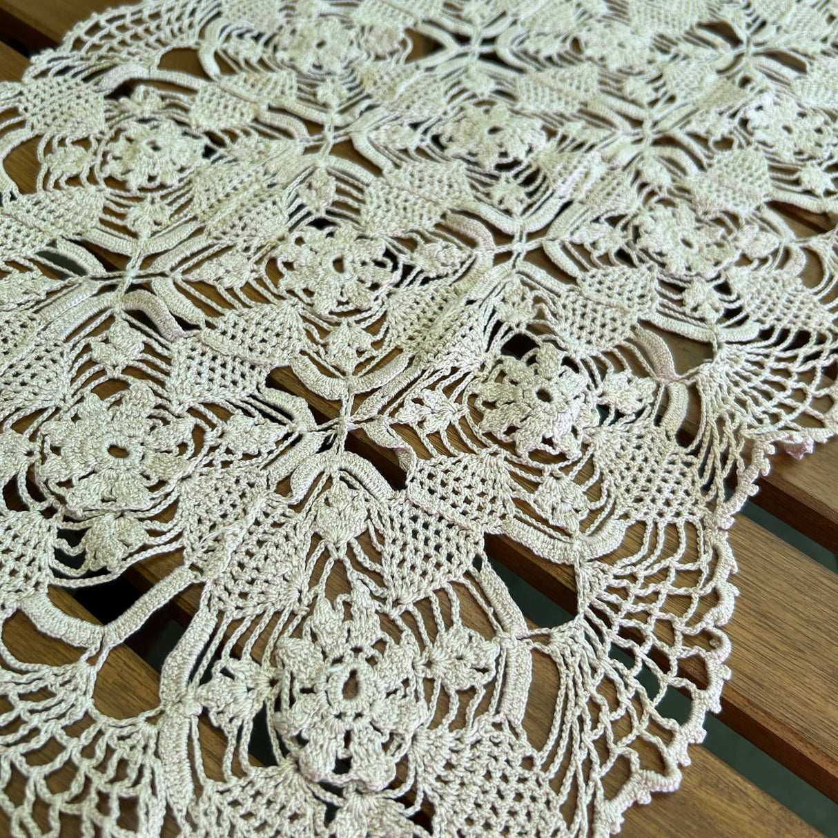 Centro Yahaira (042) by Mondo Biancheria