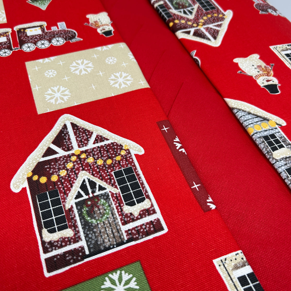 Servizio da Tavola x12 ARMONY CASETTE Rossa by Vingi (Natale)