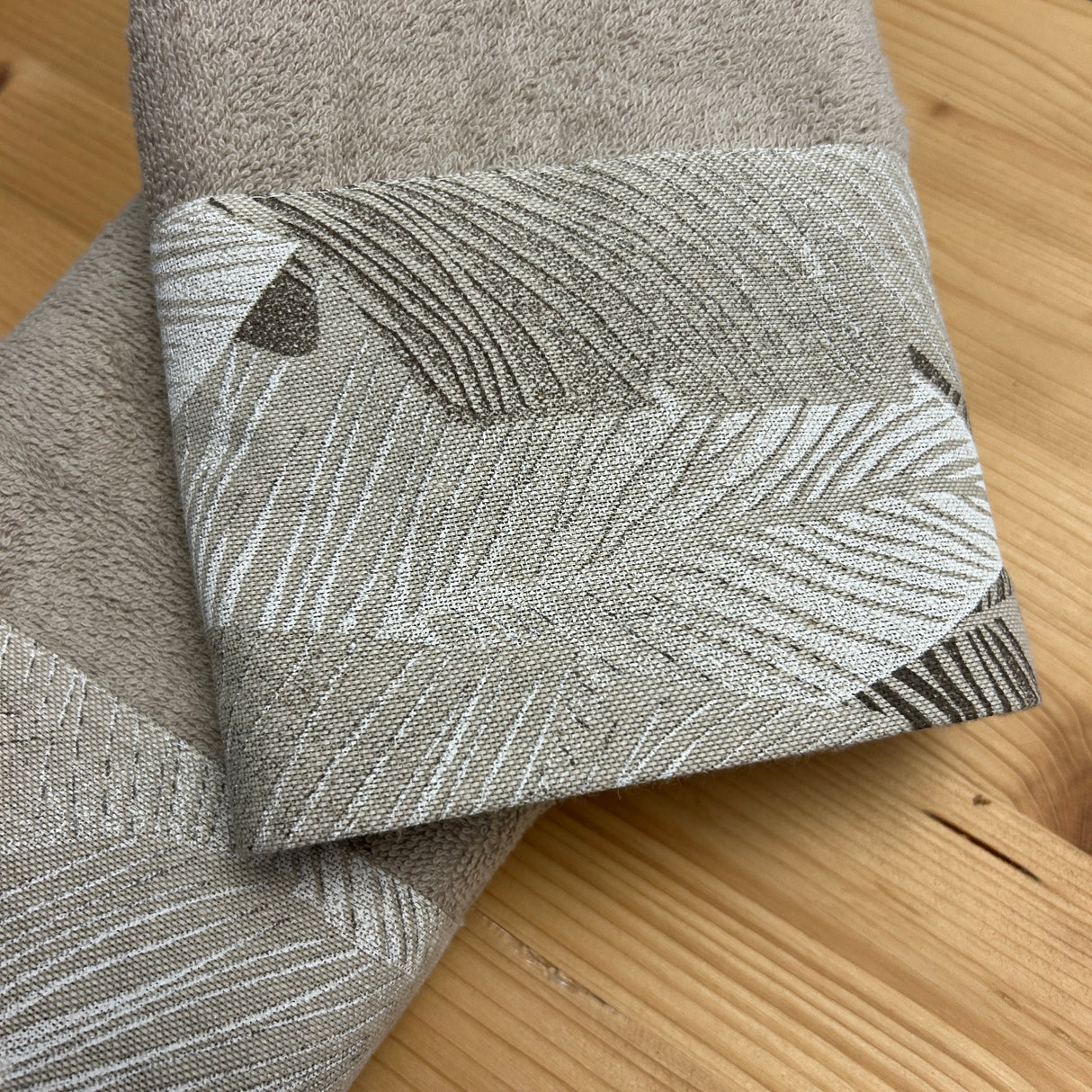 Set 1+1 Asciugamani MELANIA 1 by Ferlen