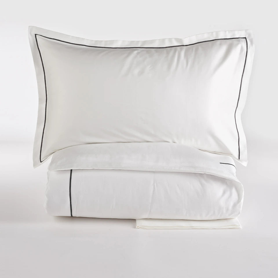 Completo Copripiumino Raso Luxury Matrimoniale 300 TC in Puro Cotone – Via Roma 60