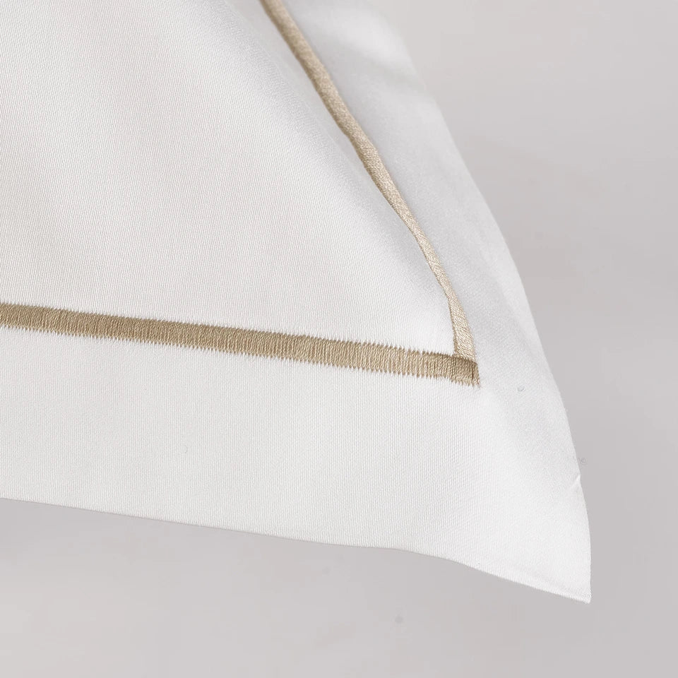 Completo Lenzuola Raso Luxury Matrimoniale 300 TC in Puro Cotone – Via Roma 60