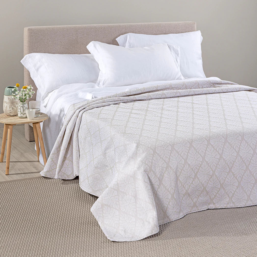 Copriletto Non Trapuntato In Raso Jacquard ACQUAMARINA by Caleffi