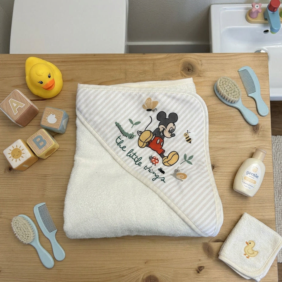 Accappatoio Triangolo Mickey Mouse in Idrospugna 75x75 cm - Disney Baby