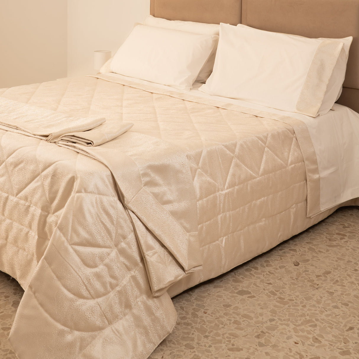 Coordinato letto copriletto + lenzuolo SPILLA by karì