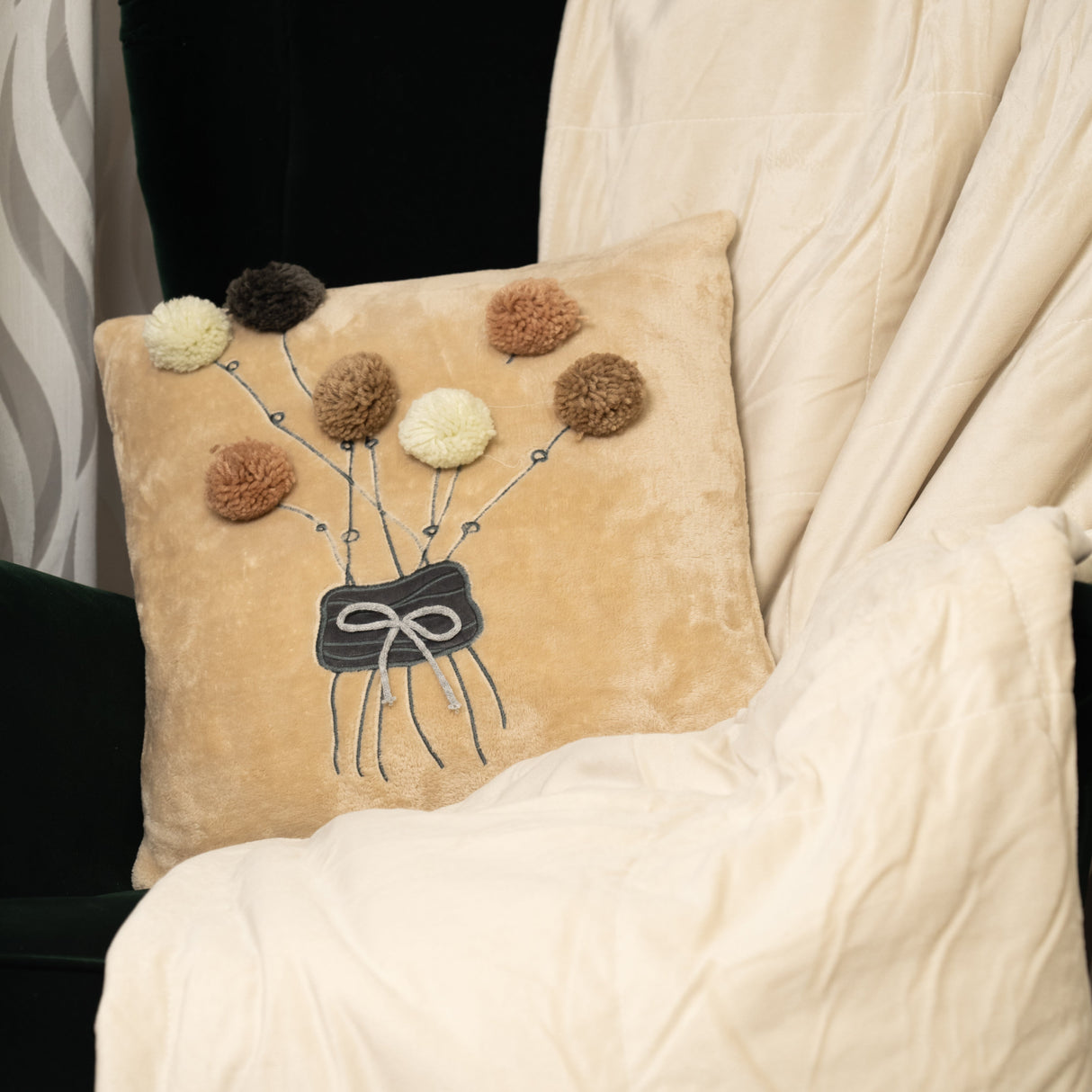 Cuscino Pile BOUQUET PON PON By Preziosa Home (Natale)