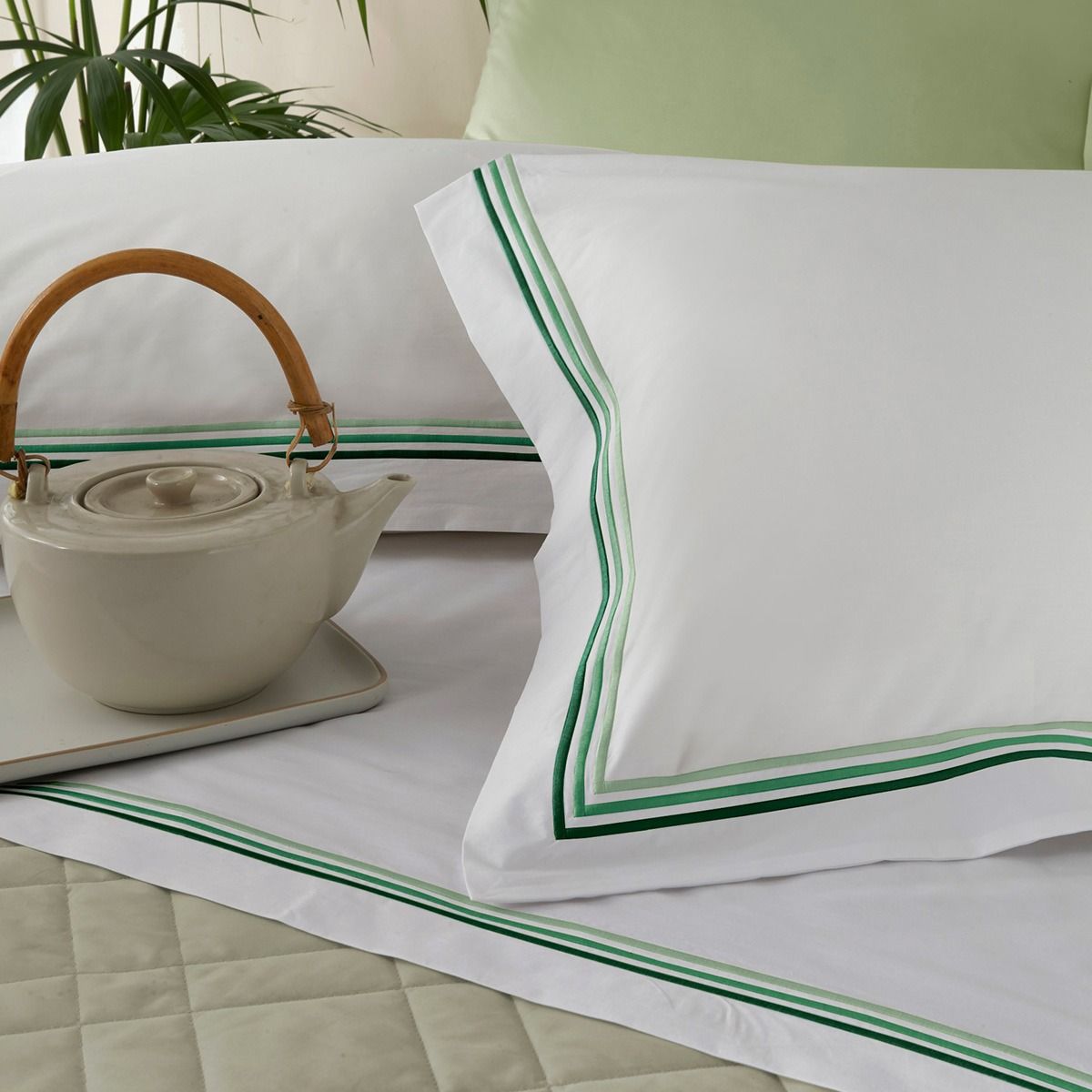 Set da 2 Federe Per Guanciali Sissi In Raso Di Cotone Con 4 Volani by Maestri Cotonieri Home