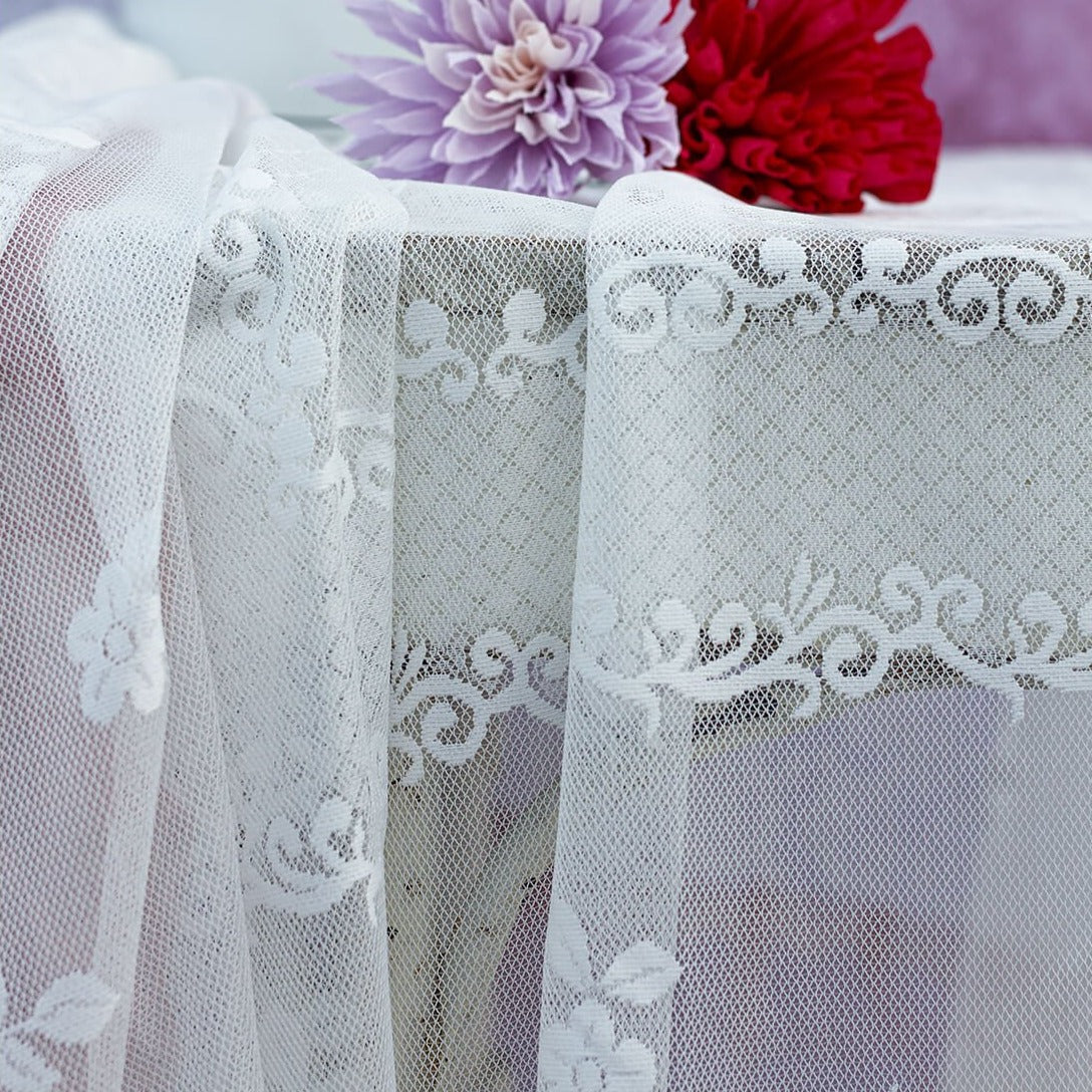 Copritavola ANDROMEDA Atelier 17 150x280 cm con balza shabby chic – elegante copertura tavolo in poliestere