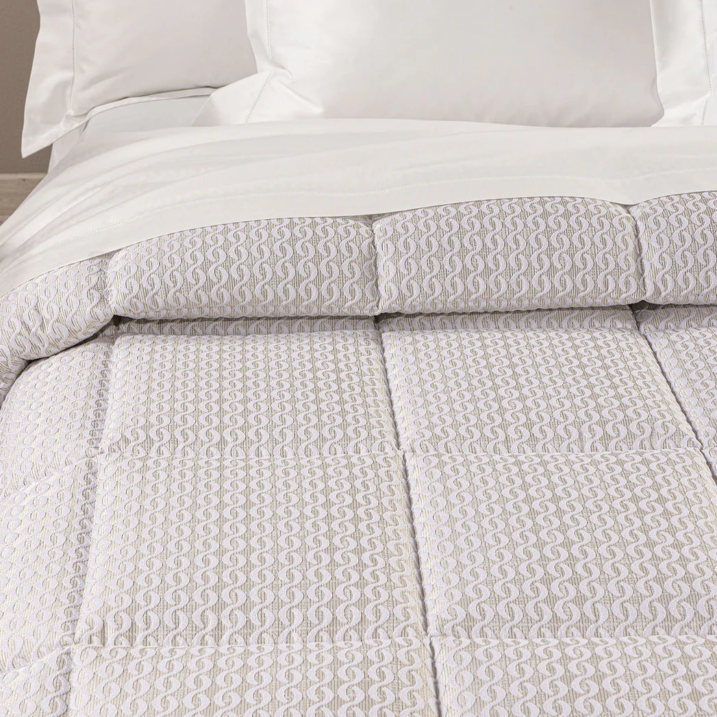 Trapunta In Raso Jacquard Clear - Caleffi