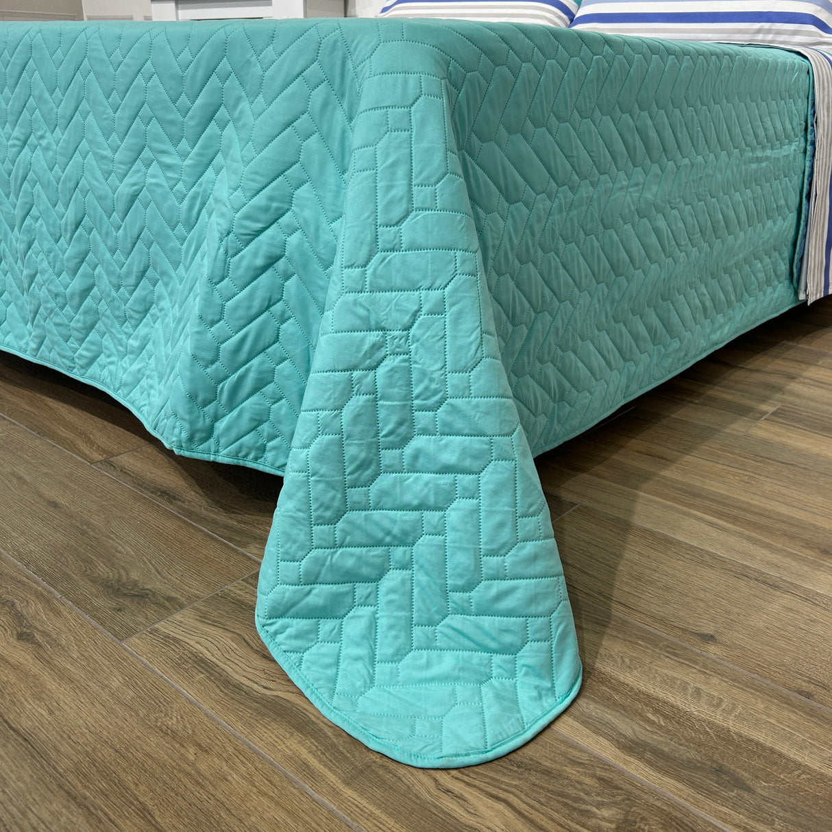 Copriletto Trapuntato ULTRACOLOR piazza e mezza by Via Roma 60