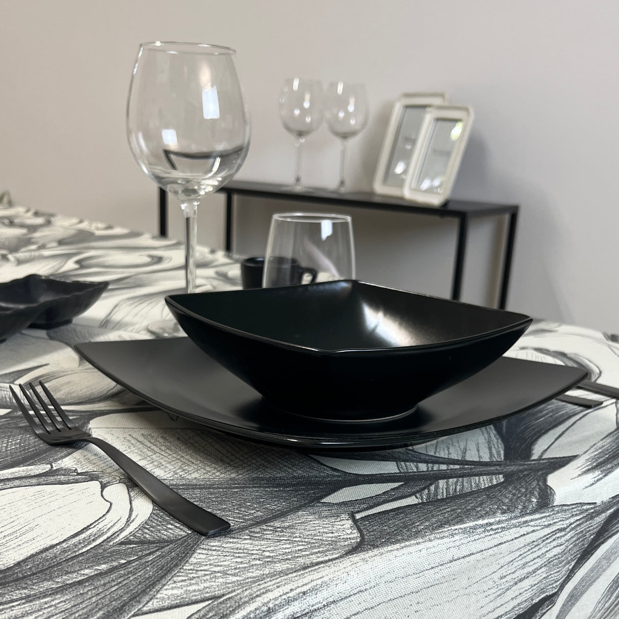 Piatto ECLIPSE NERO By Excelsa