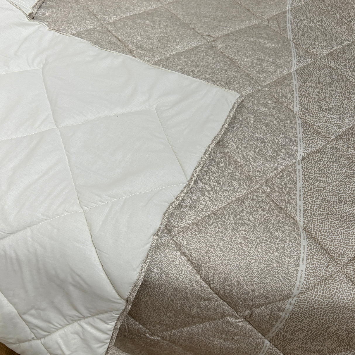 Trapunta CENTURY by Borbonese