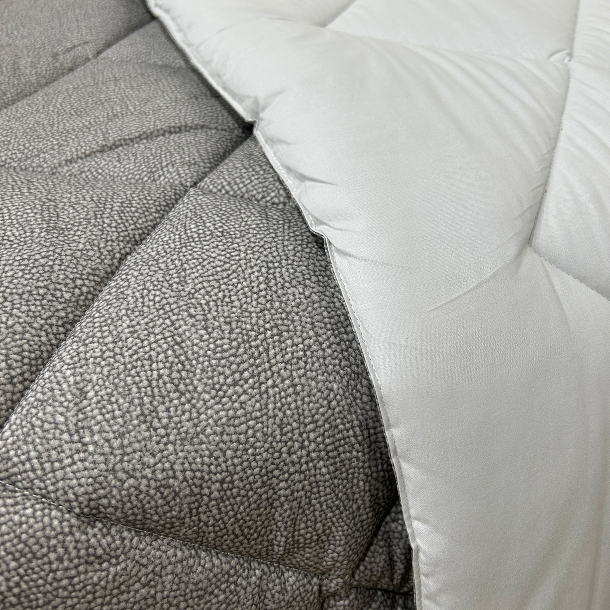 Trapunta OPLA' - Borbonese