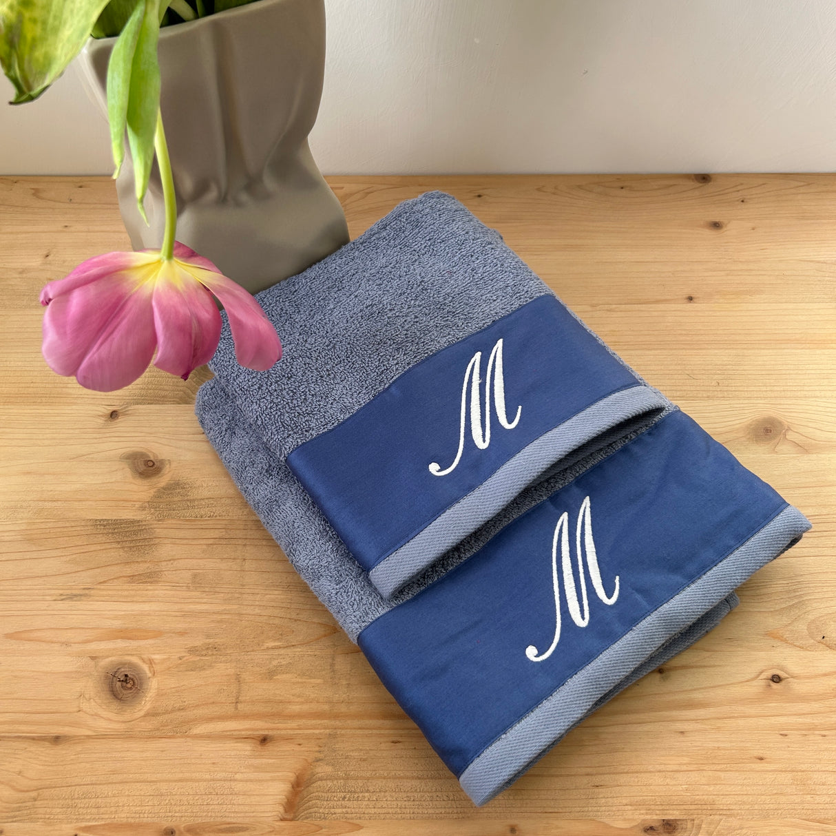 Asciugamani 1+1 LETTERA by Opera Prima Firenze