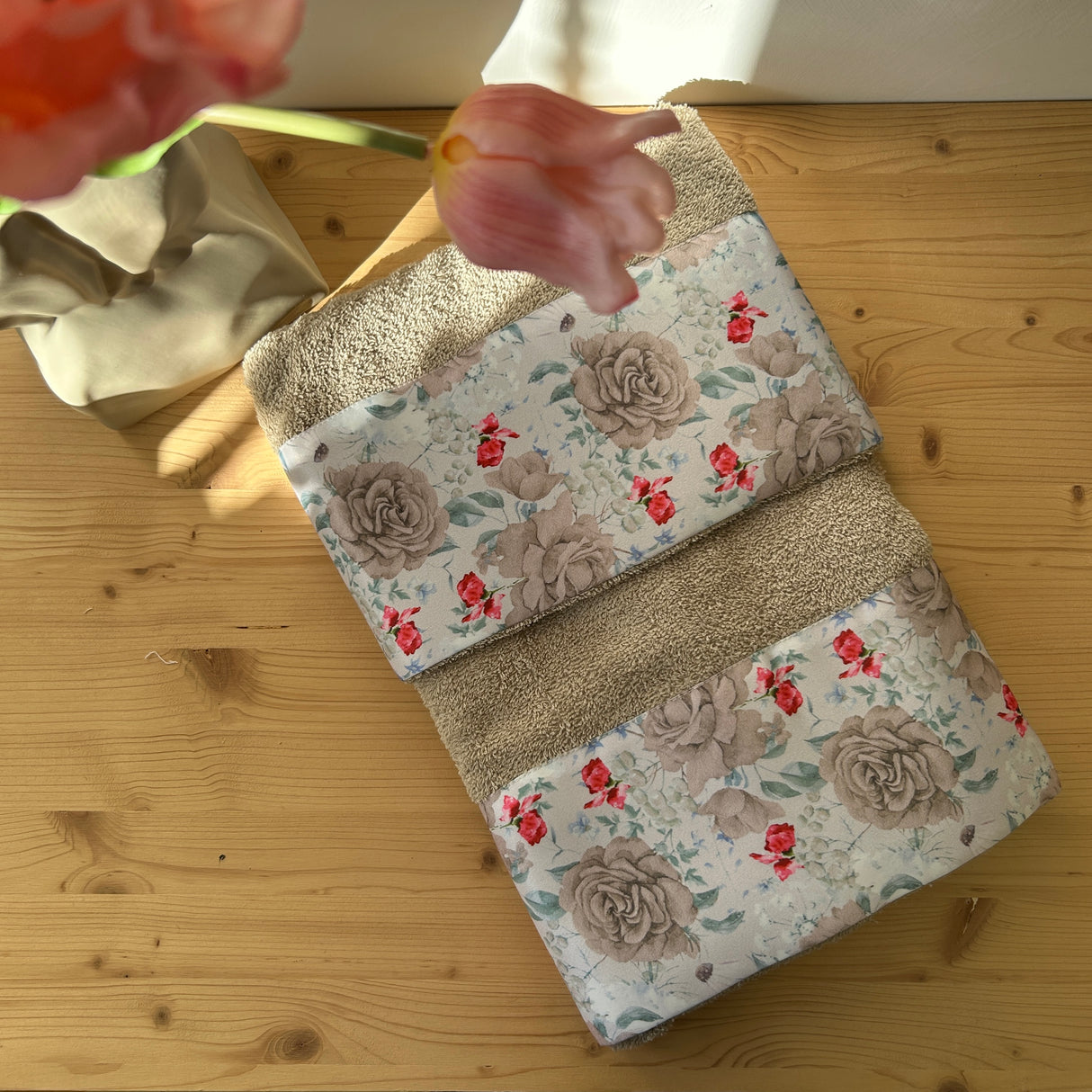 Set Asciugamani 1+1 ROSY by CAREZZE