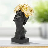 DONNA C/FARFALLE IN TESTA CM 21X20X36,5