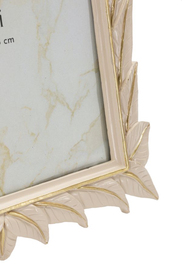 CORNICE LEAFFY CM 27X2X32,3
 (MISURA INTERNA CM 20X25)