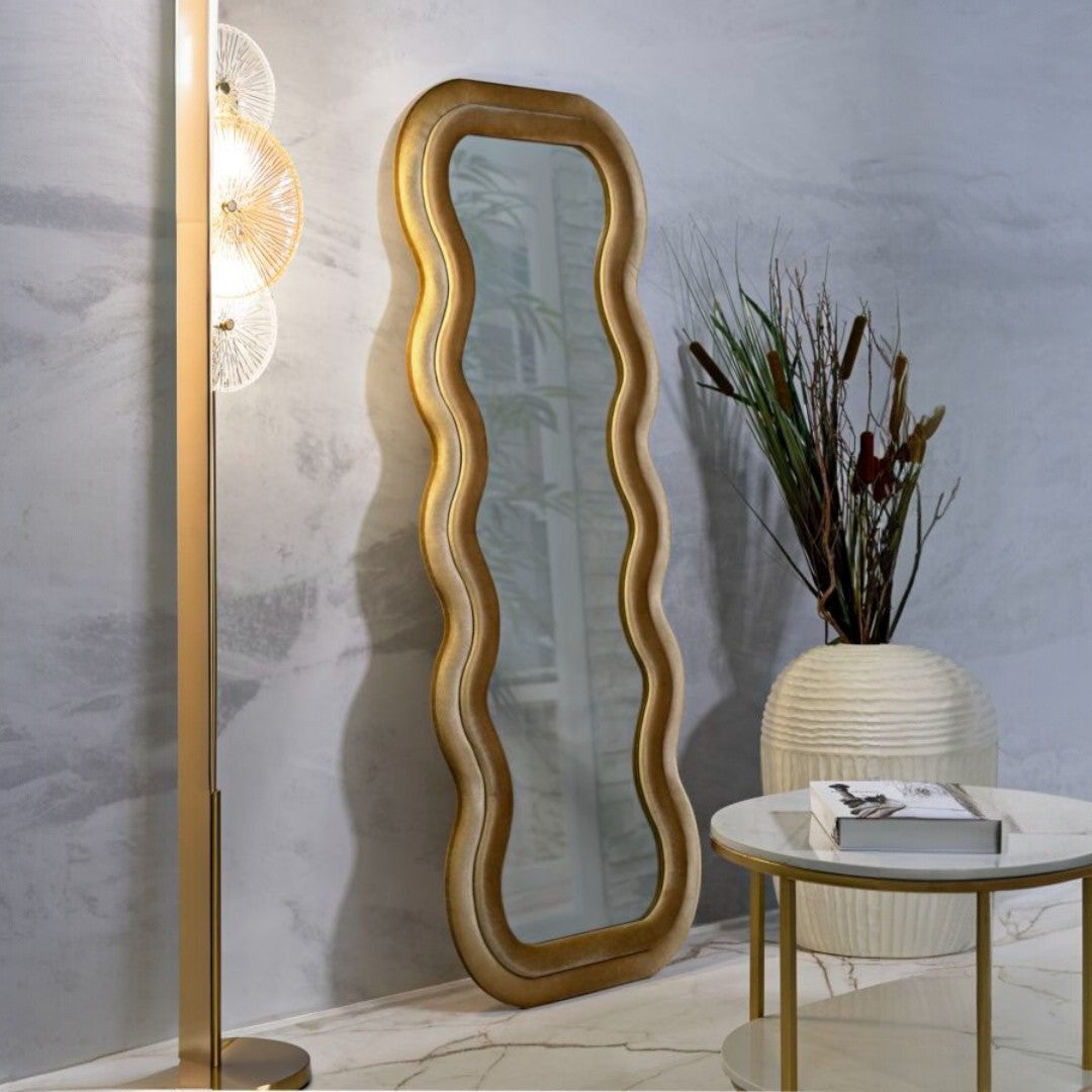SPECCHIO DA MURO EMILY VELLUTO ORO CM 60X6X160 (MISURA SPECCHIO CM 42X144)