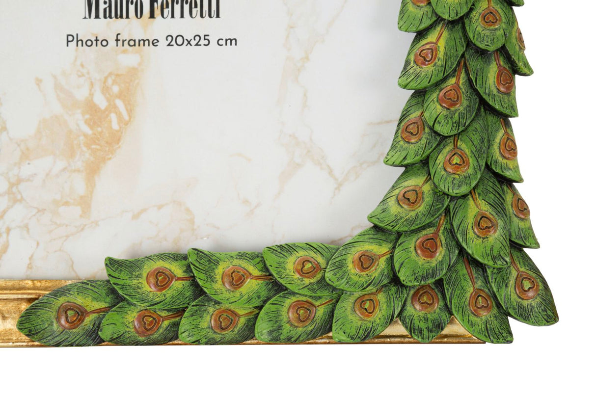 Cornice Con Pavone In Stile Eclettico Cm 27X2,9X34,2 
(Misura Interna Cm 20X25)