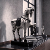 Scltura A Forma Di Cavallo Stile Orientale - Ferretti