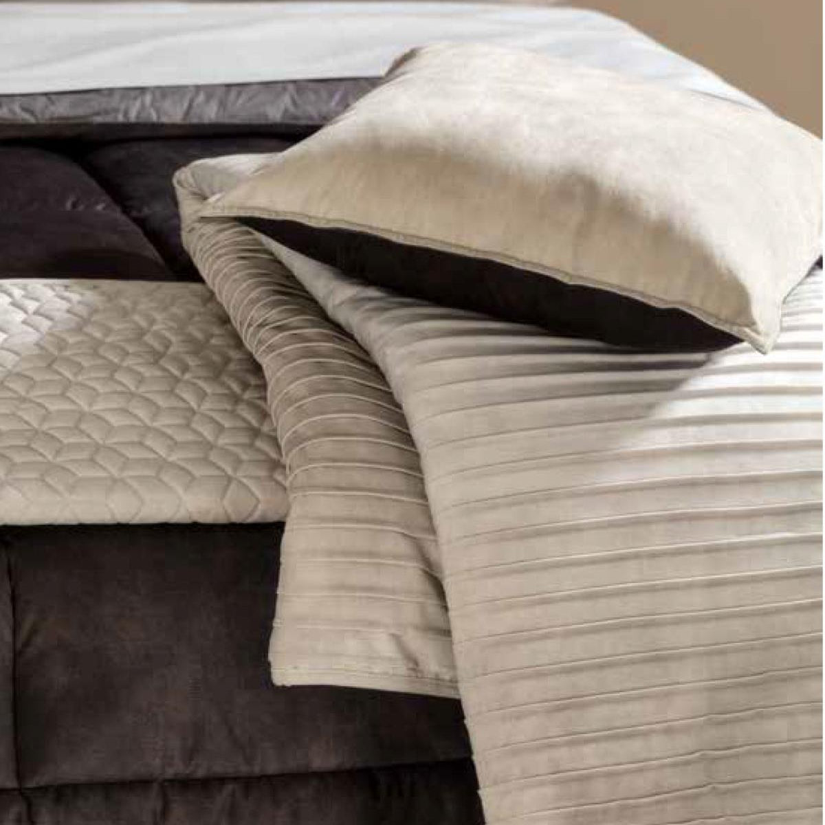 Plaid GOODLY PLISSE' by Riviera