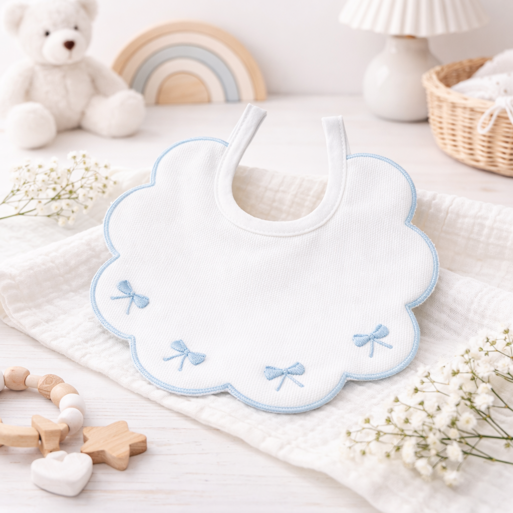 Bavaglino Neonato 193 Fiocchetti Cotone Ricamato - Maestri Cotonieri Home