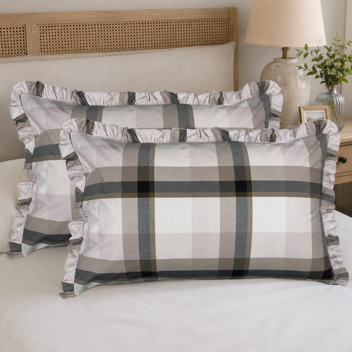 Coppia Federe CHECK Grigio in Percalle di Cotone con Rouches 50x80cm - Riviera