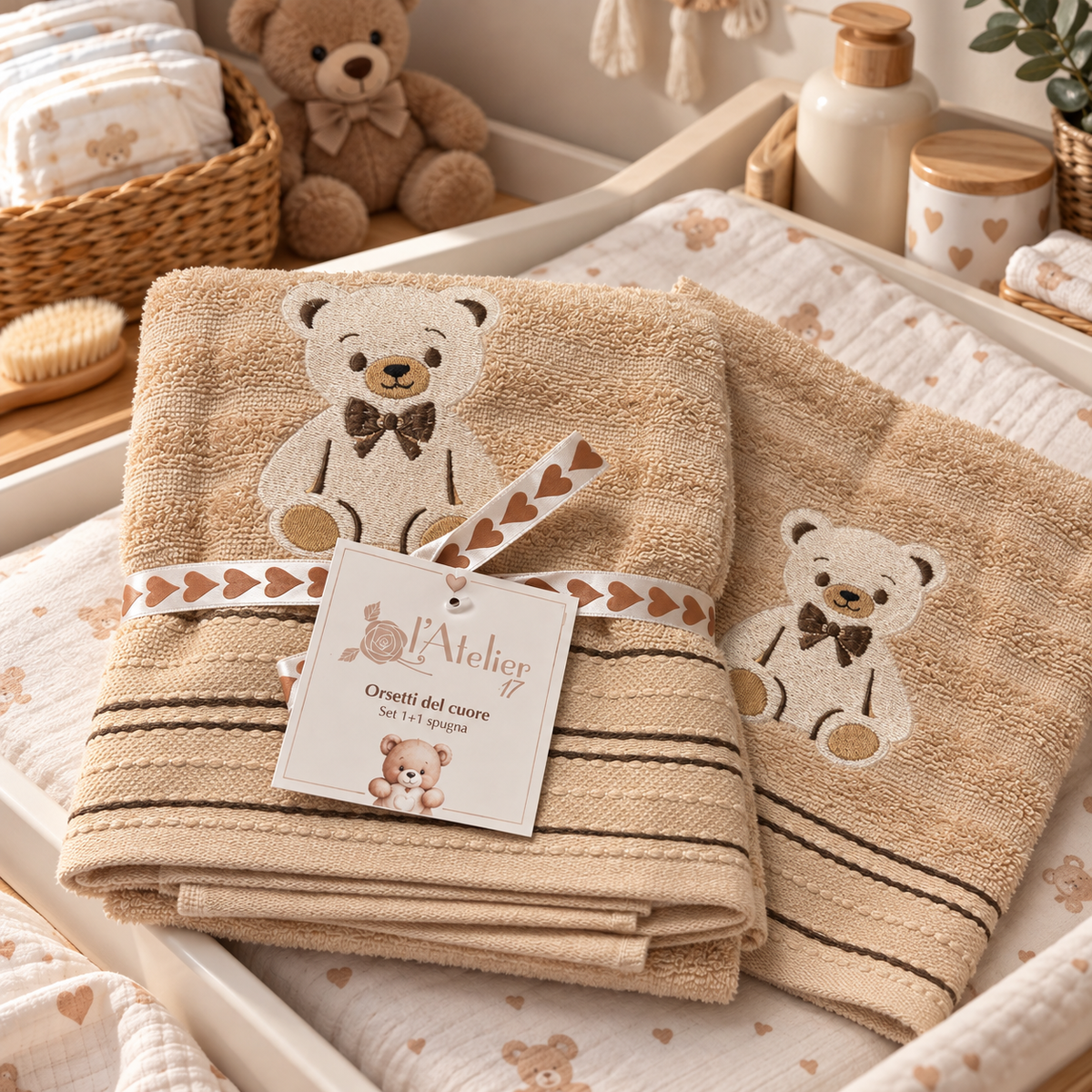 Set Asciugamani 1+1 Gli Orsetti del Cuore Dis. 6 in Spugna 420 g/m² - L'Atelier17