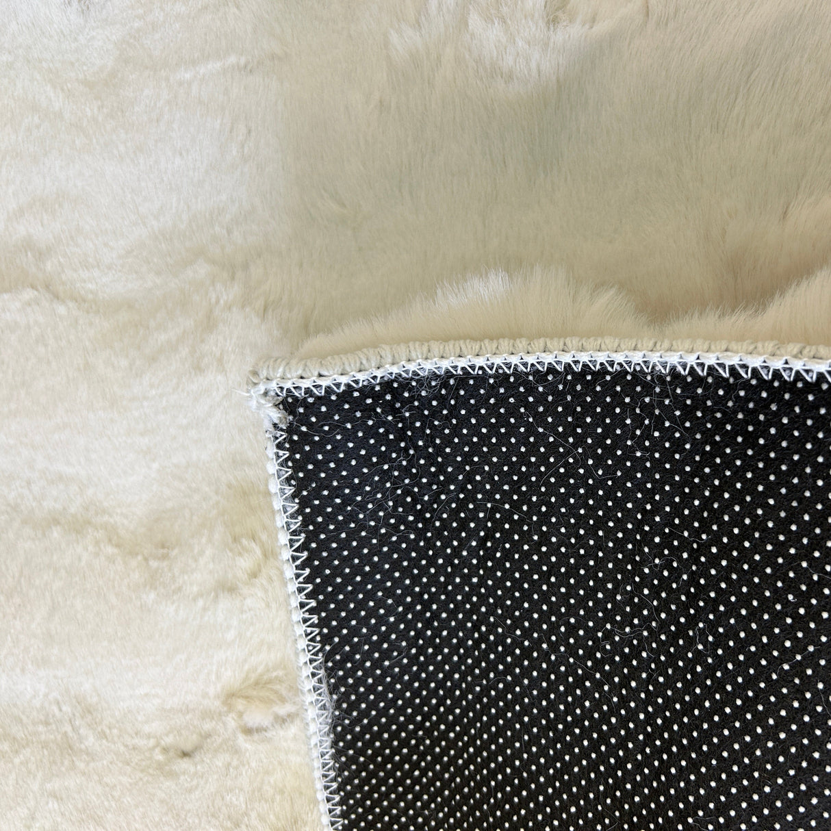 Tappeto Arredo Bubble Rabbit Linea Oro 60x90 Effetto Pelo Raso Morbido