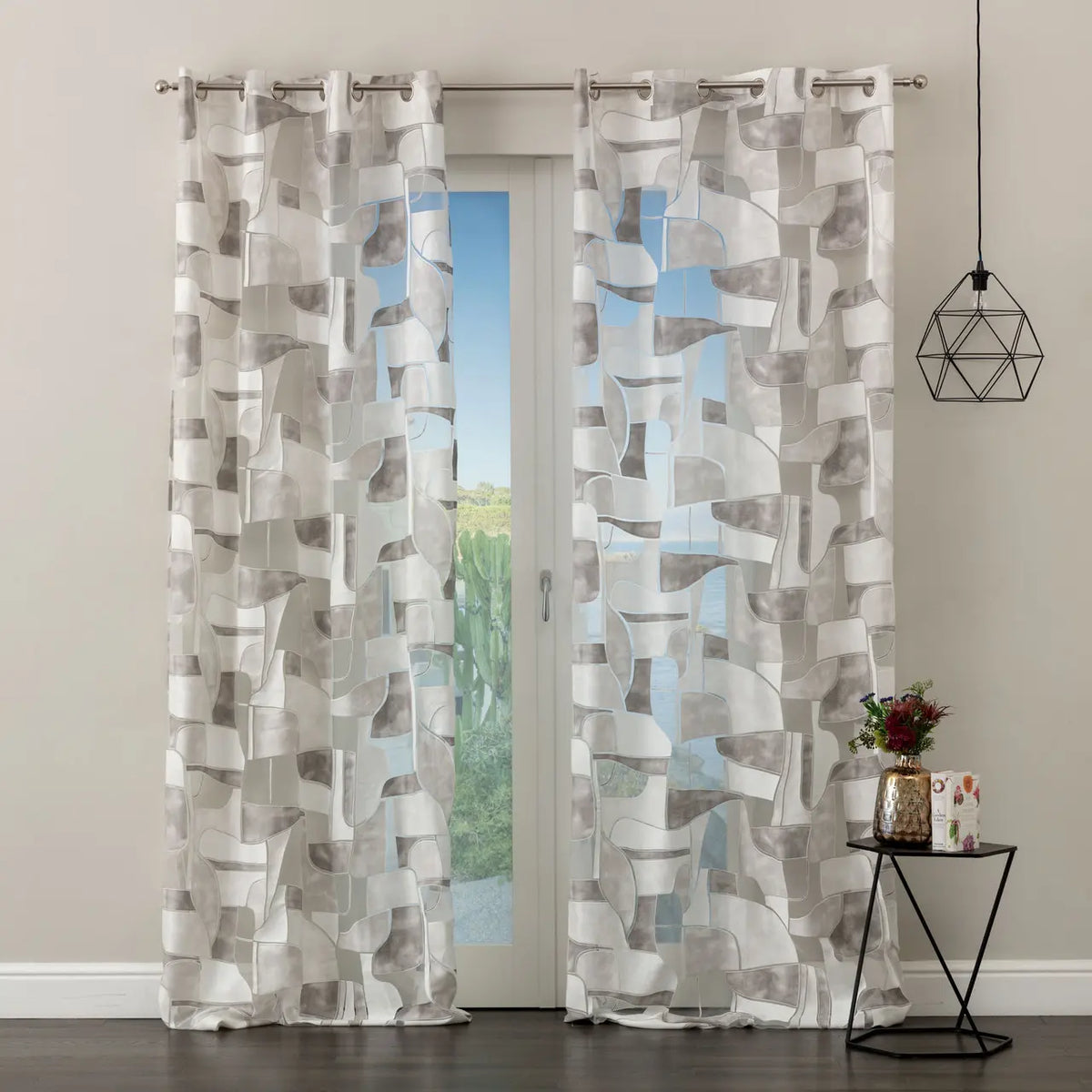 Pannello Tenda Devoreh Nagoya con Borchie e Finitura con Piombo 140x280cm - Linea Oro