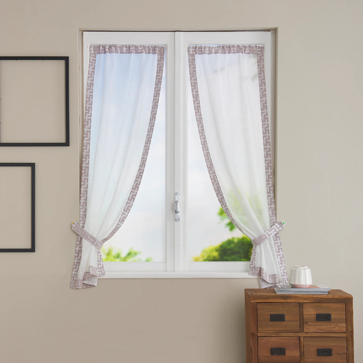 Coppia Tendine Trendy Maè 60x150/60x230 cm con Fascia Copribastone Regolabile - Via Roma 60