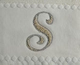 Asciugamani Alfabeto Vingi Set 1+1 in Spugna Cotone 450 gr Panna Personalizzati