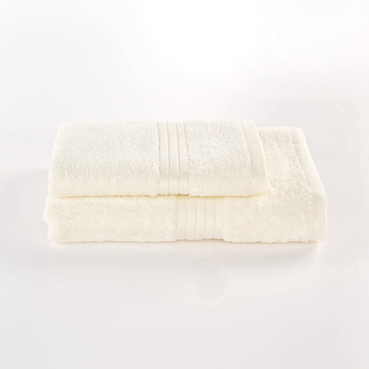 Coppia Asciugamani Spugna Living Maè - Via Roma 60