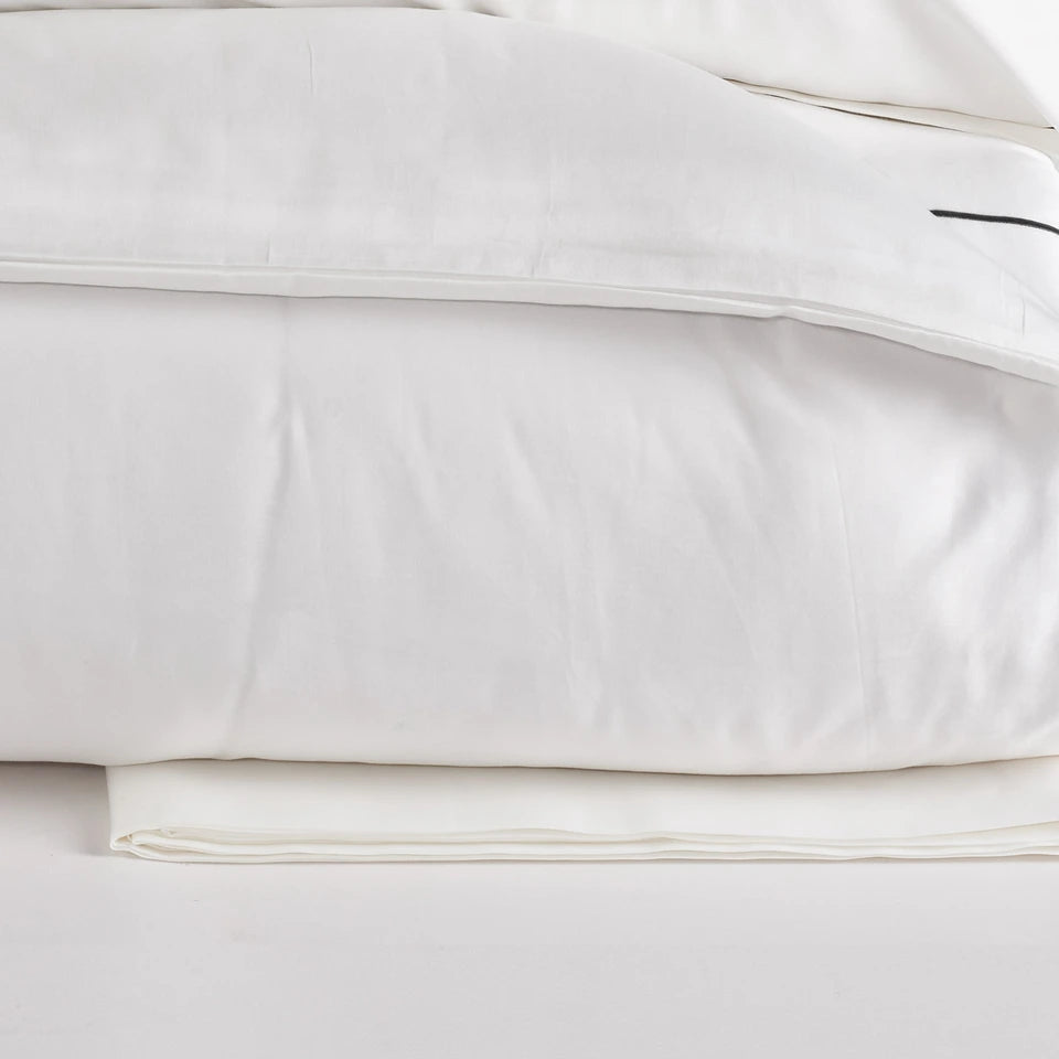 Completo Copripiumino Raso Luxury Matrimoniale 300 TC in Puro Cotone – Via Roma 60