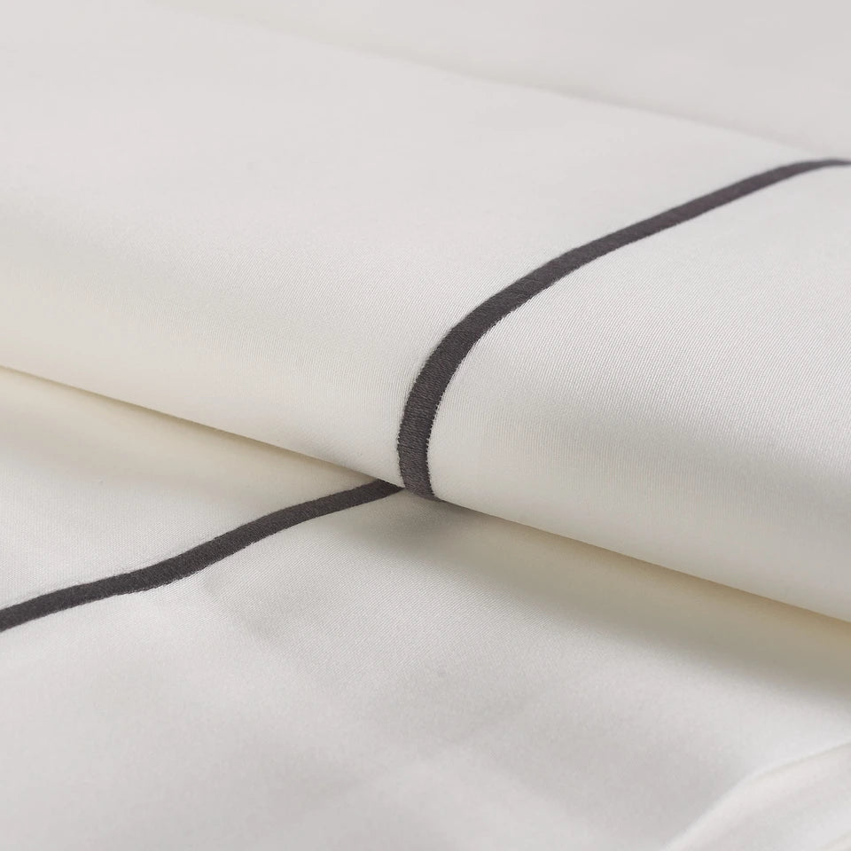 Completo Lenzuola Raso Luxury Matrimoniale 300 TC in Puro Cotone – Via Roma 60