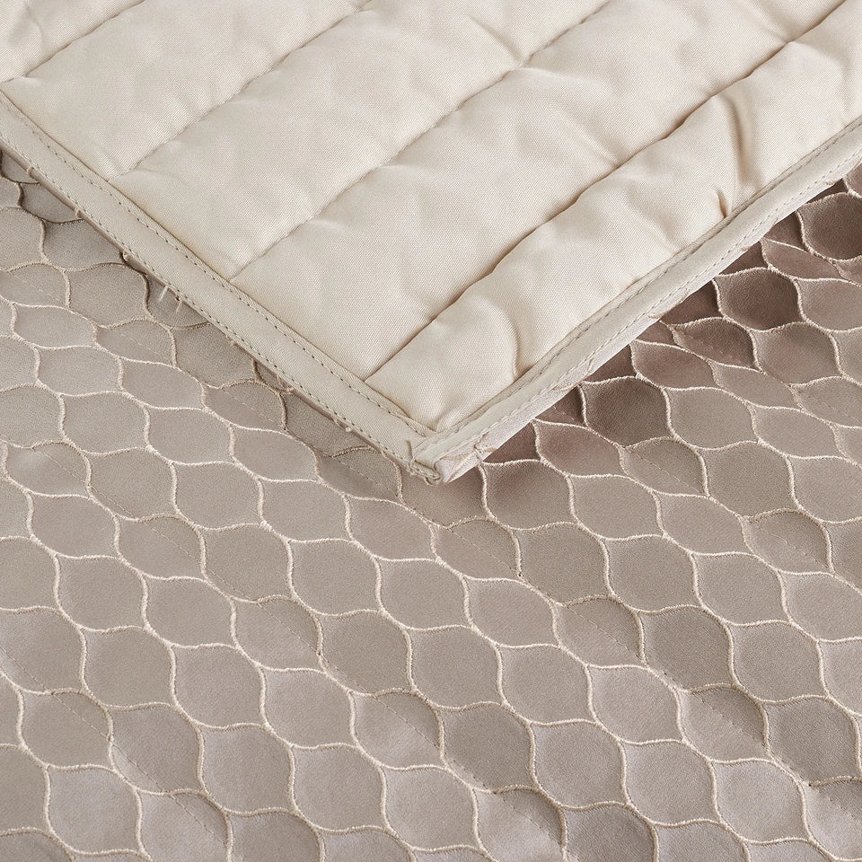 Trapuntino Quilt Sinuous - Via Roma 60