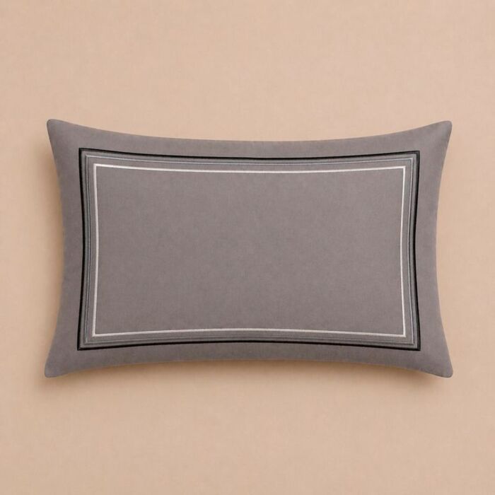 Set da 2 Federe Per Guanciali Sissi In Raso Di Cotone Con 4 Volani by Maestri Cotonieri Home