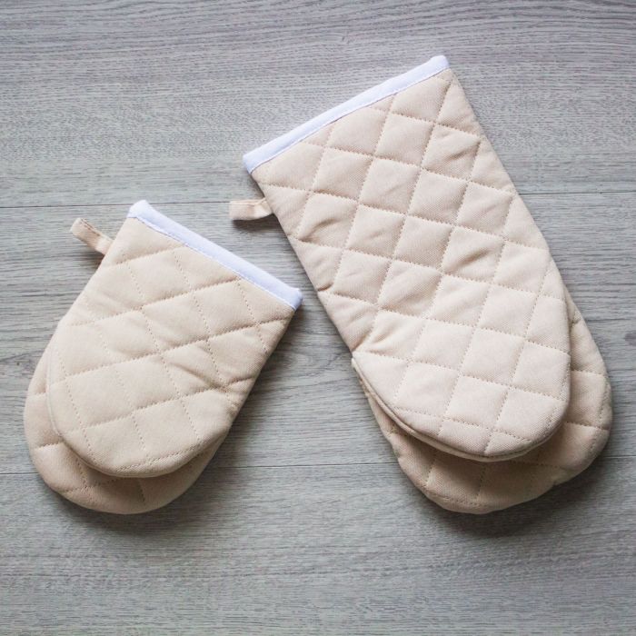 Set 2 Guanti da Forno India Maestri Cotonieri Home in Cotone con Bordo Bianco