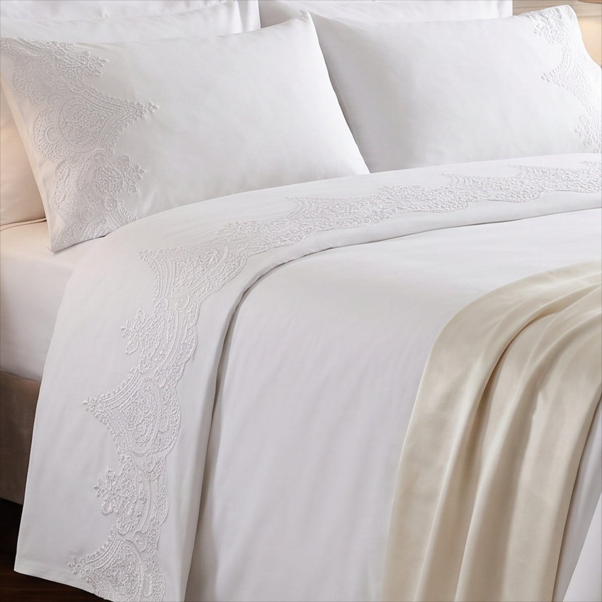 Completo Lenzuola DAINA con pizzo - Carezze