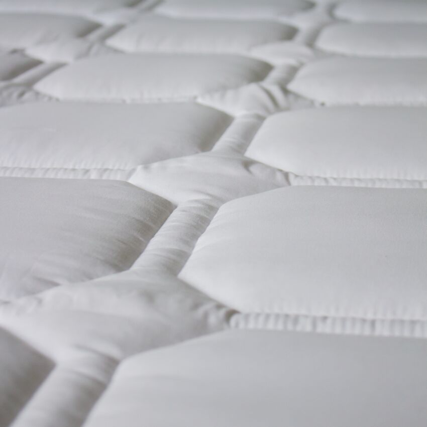 Surmatelas Topper 80x195 Cm - Matelassé Confortable - 4 élastiques De Fixation - Fabriqué En Italie - Oeko-Tex - 11
