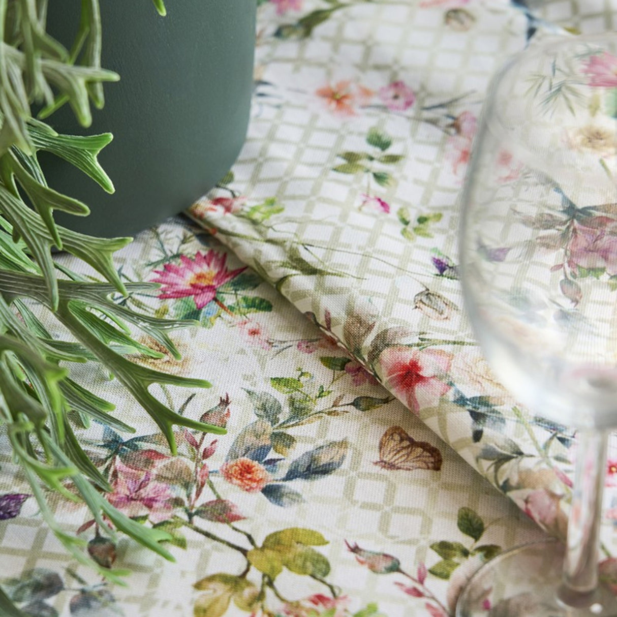 Tovaglia da Tavola Fresie - Neìth