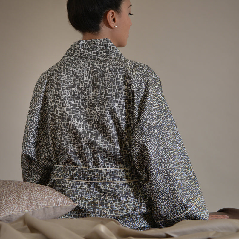 Kimono in raso GRAFITE by Reevèr